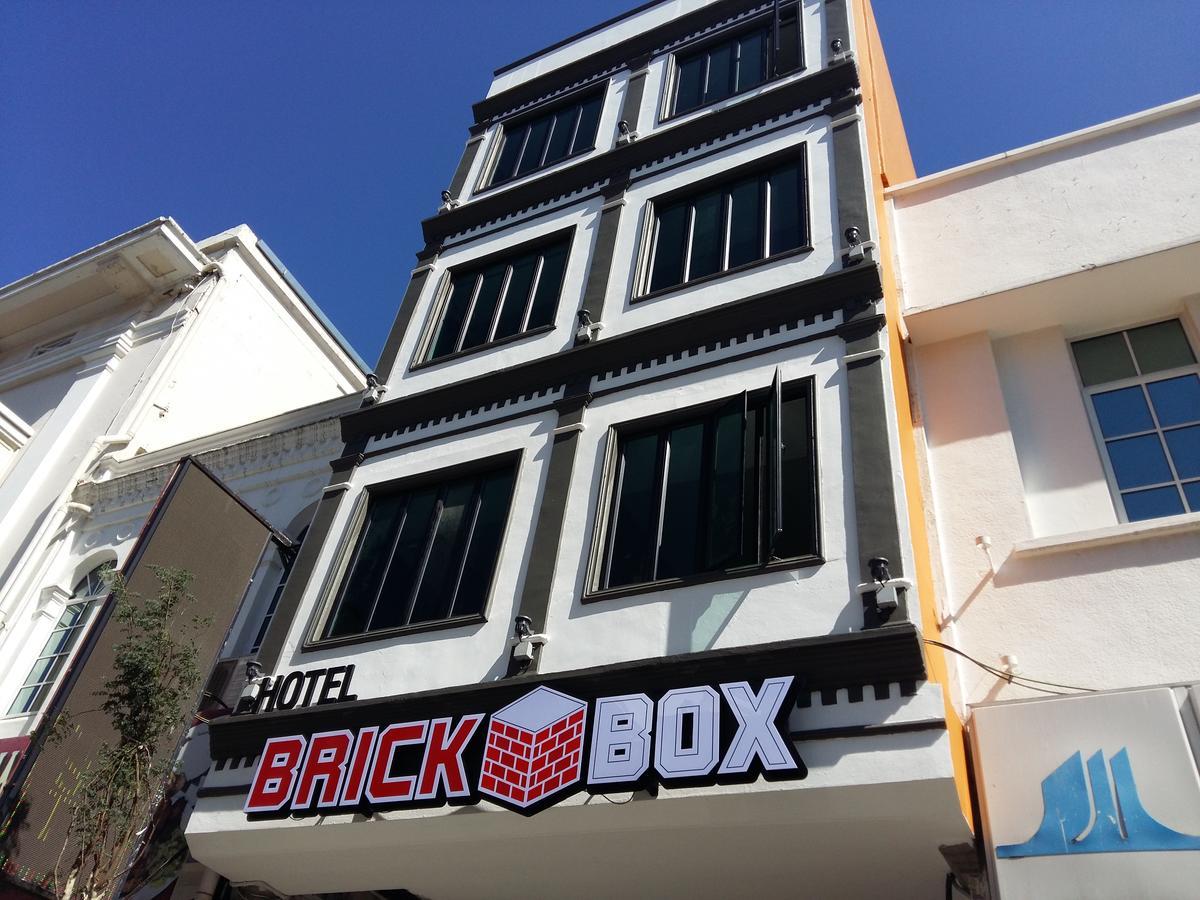 Brick Box @ Oldtown Hotel