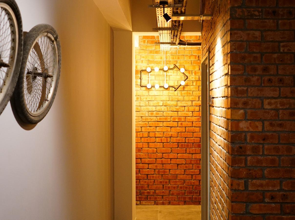 Brick Box @ Oldtown 3*